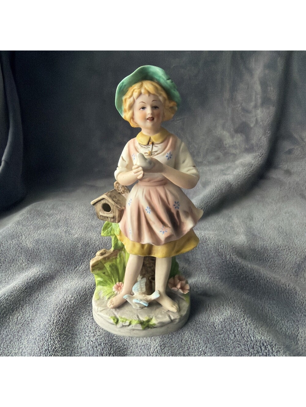 Homco Vintage Ceramic #8880 Country Girl With Bird And Birdhouse Figurines